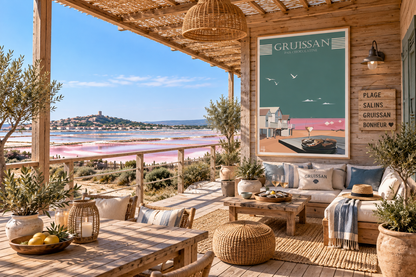 Poster vintage Gruissan et plage des Chalets présenté sur une grande terrasse bord de mer – ambiance vacances dans l’Aude
